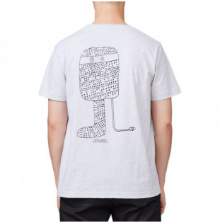 Camiseta Makia: Plug T-shirt (Light Grey)