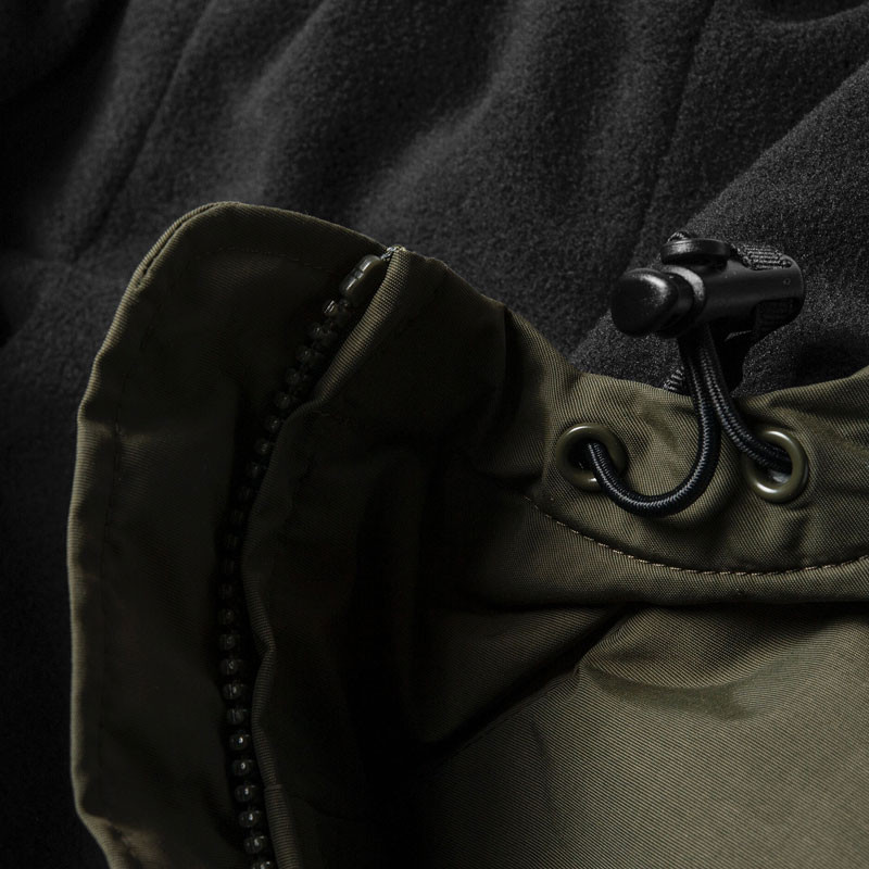Chaqueta Carhartt WIP: Hooded Sail Jacket (Cypress Black)