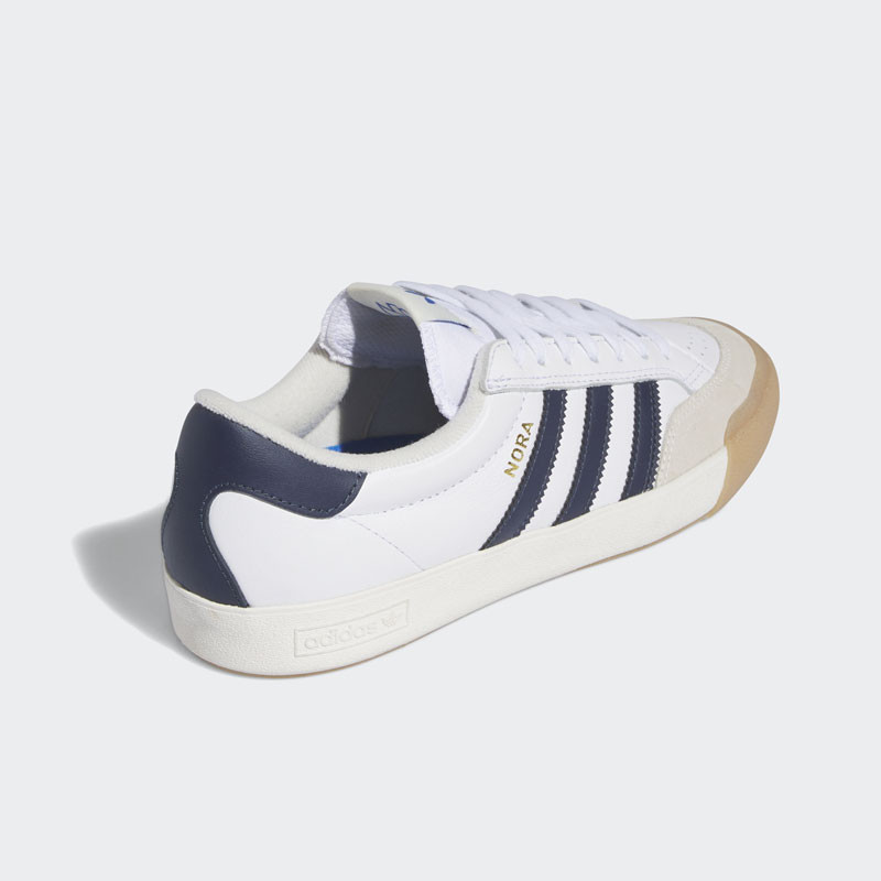 Zapatillas Adidas: Nora (Ftwwht Conavy Cwhite)