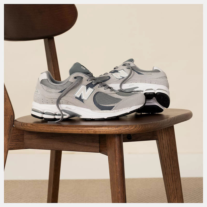 Zapatillas New Balance: 2002R (Steel)