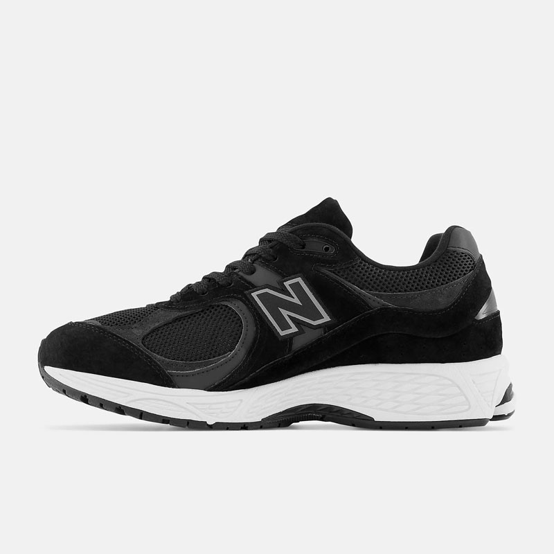 Zapatillas New Balance: 2002R (Black)