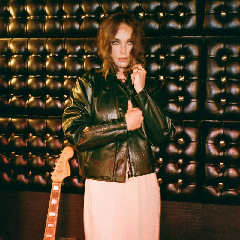 Chaqueta Brixton: The Moto Vegan Leather Jacket (Pine Need)