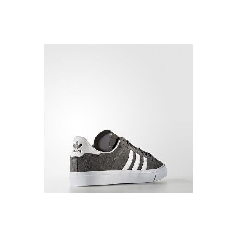 Zapatillas outlet Adidas CAMPUS VULC II ADV SOLID WHT WHT | Atlas Stoked