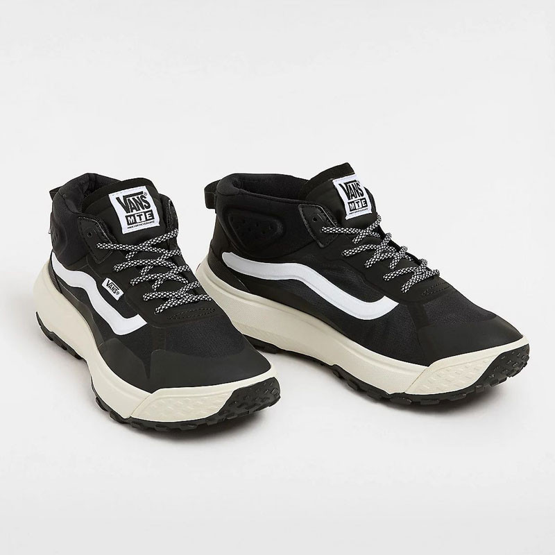 Botas Vans: MTE Crosspath Mid (Black White)