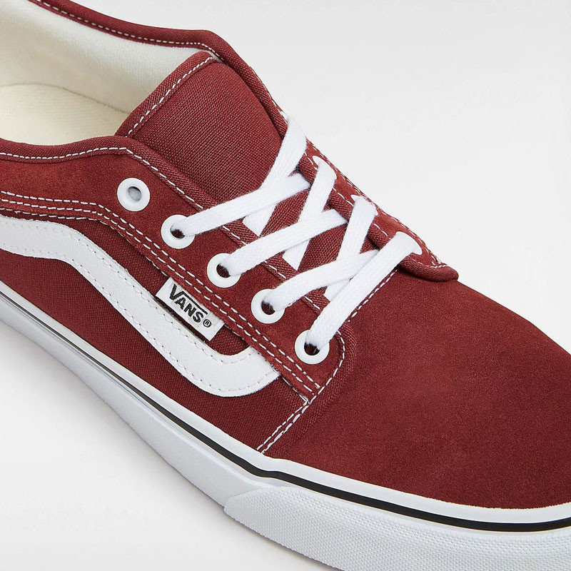 Zapatillas Vans: Skate Chukka Low Sidestripe (Burgundy Wht)