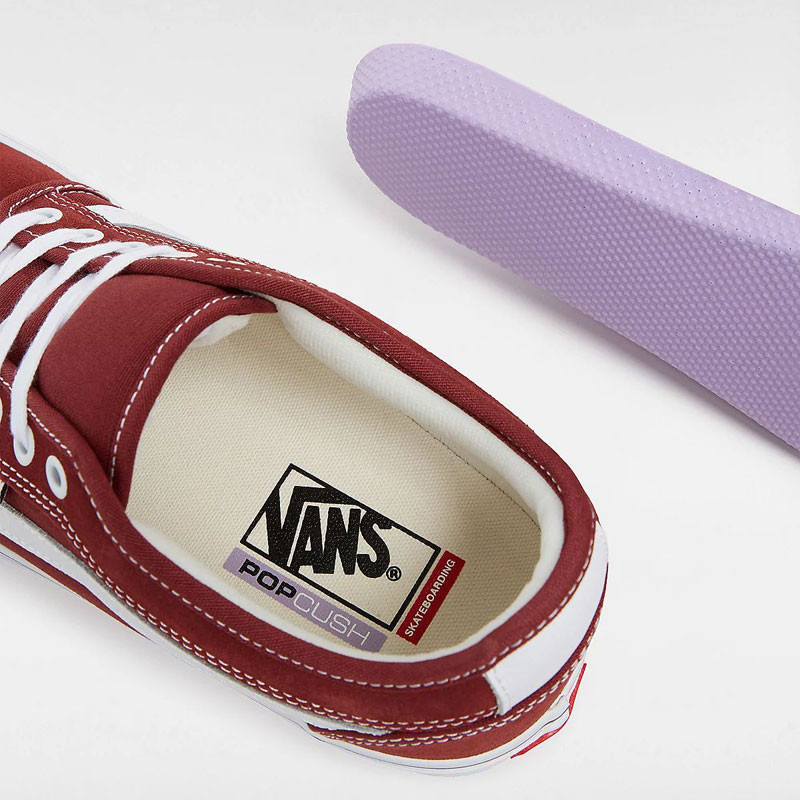 Zapatillas Vans: Skate Chukka Low Sidestripe (Burgundy Wht)