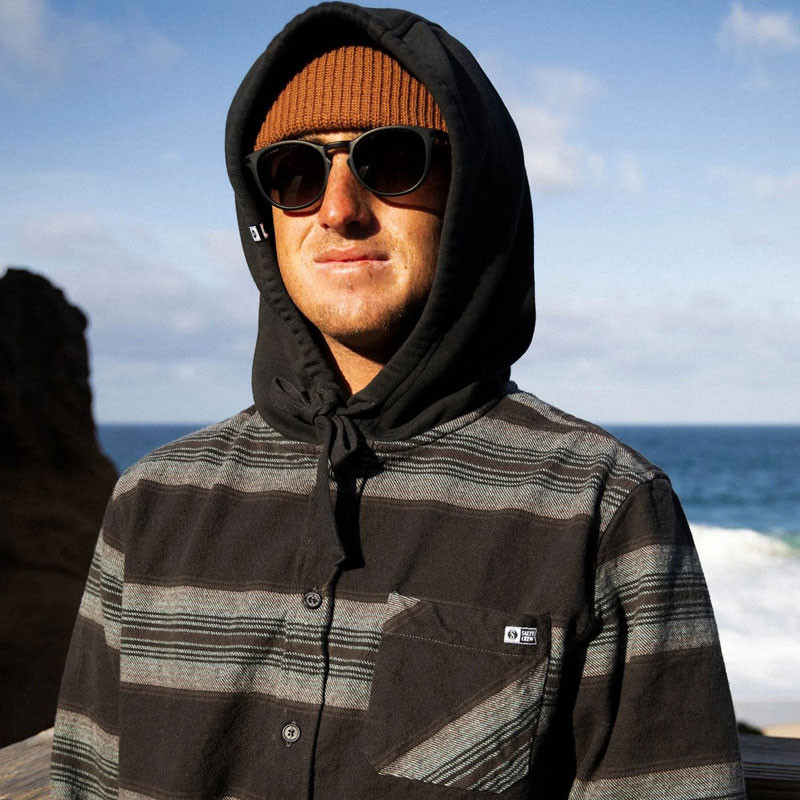 Camisa Salty Crew: Outback Hooded Flannel (Coal)