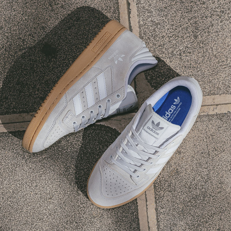 Zapatillas Adidas: Centennial 85 Low Adv (Crywht Ftwwht Gum3)