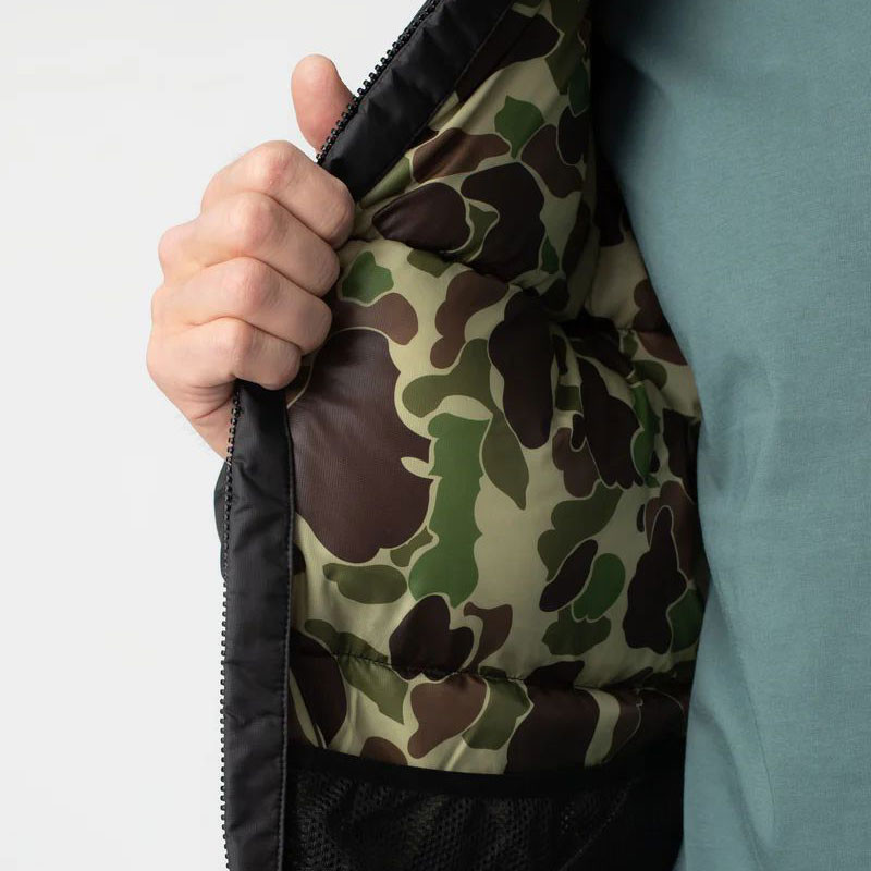 Chaqueta Carhartt WIP: Toronto Jacket (Black Camo Duck Green)