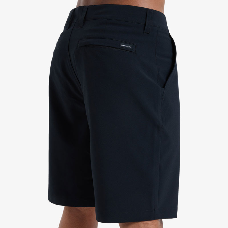 Bermuda Quiksilver: Union Amphibian (Black)
