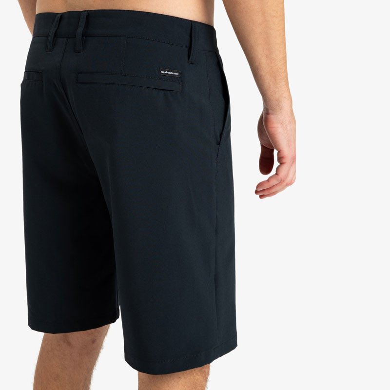 Bermuda Quiksilver: Union Amphibian (Black)