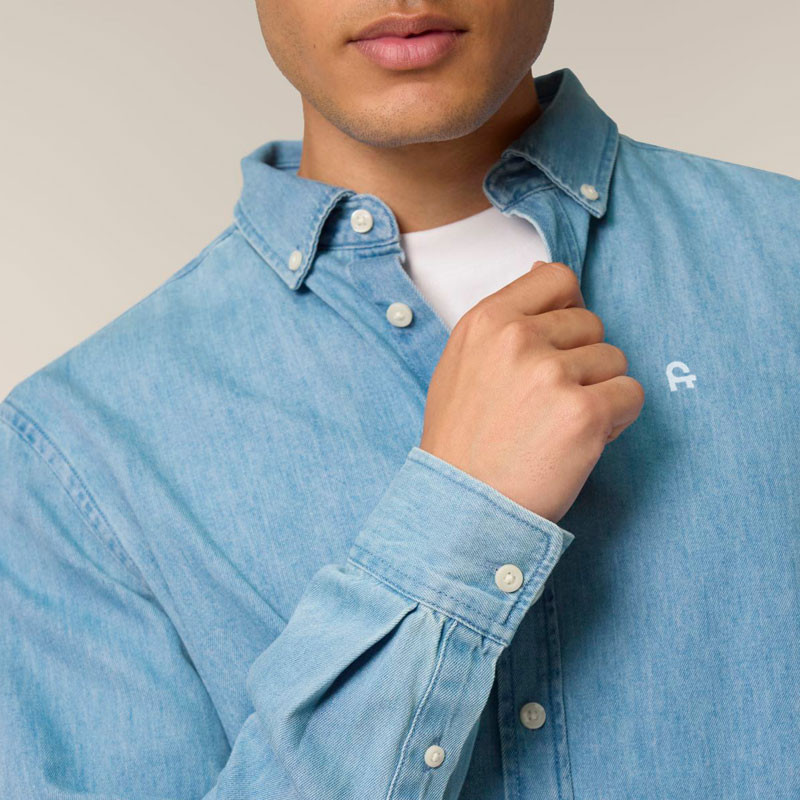 Camisa Atlas: Denim Shirt (Light Wash)