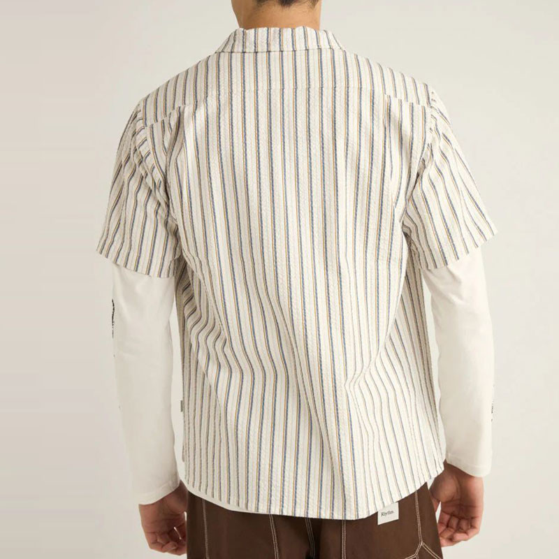 Camisa Rhythm: Seersucker Stripe SS Shirt (White)