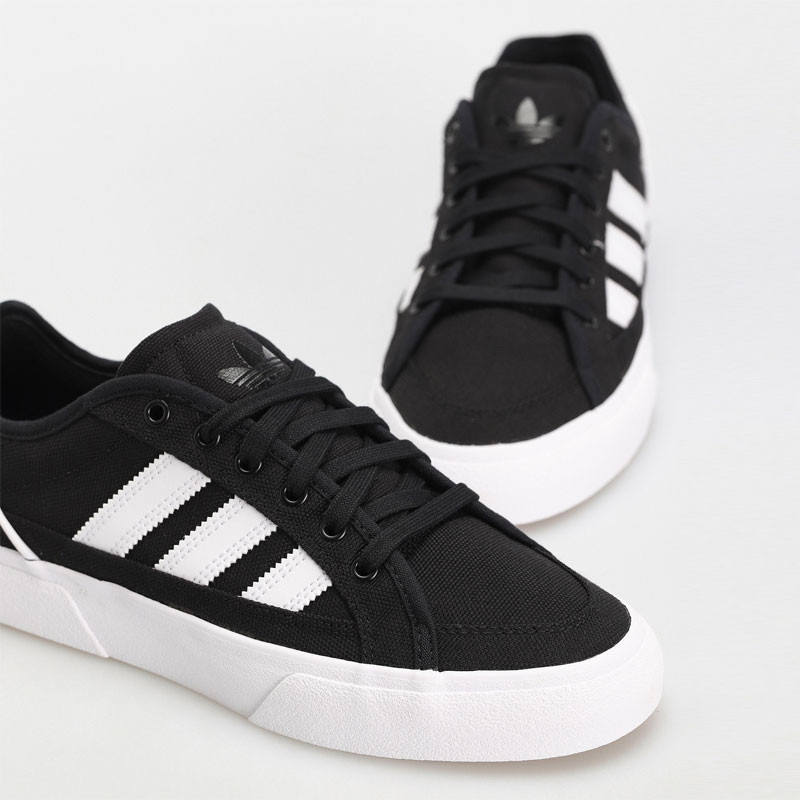 Zapatillas Adidas: Court TNS Premiere (Black Ftwwht Ftwwht)