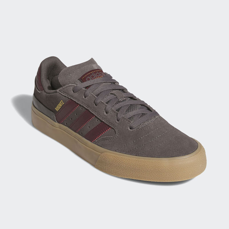 Zapatillas Adidas: Busenitz Vulc II (Charcoal Shadow Red Gum)