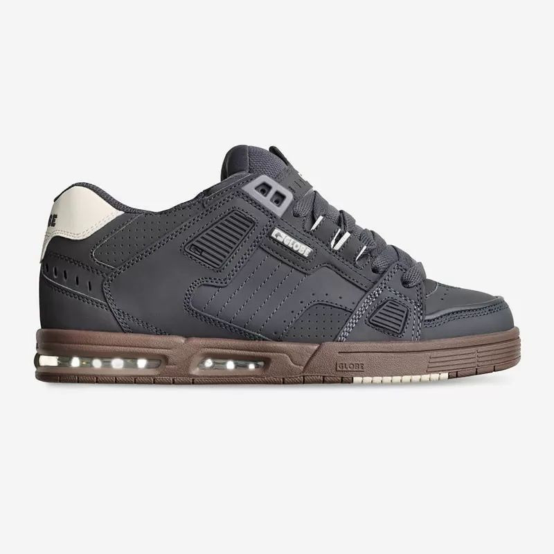 Zapatillas Globe: Sabre (Lead Gum)