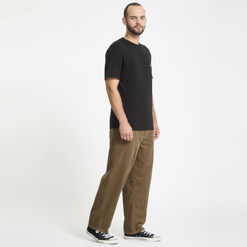 Pantalón Volcom: Billow Tapered Cord Pant (Ermine)
