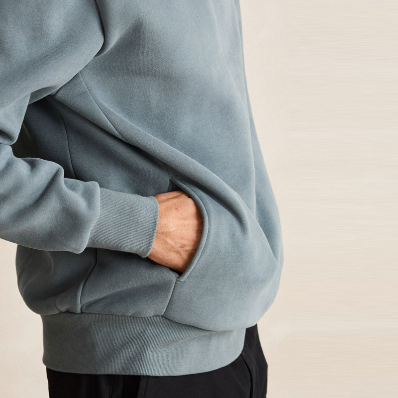 Sudadera Rhythm: Classic Fleece Crew (Silver Pine)