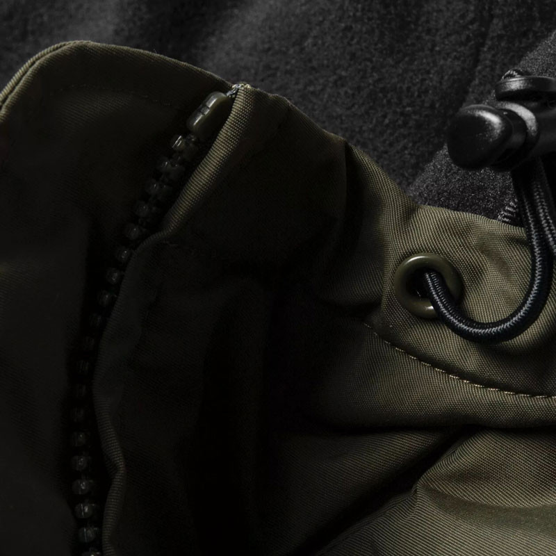 Chaqueta Carhartt WIP: Hooded Sail Jacket (Cypress Black)