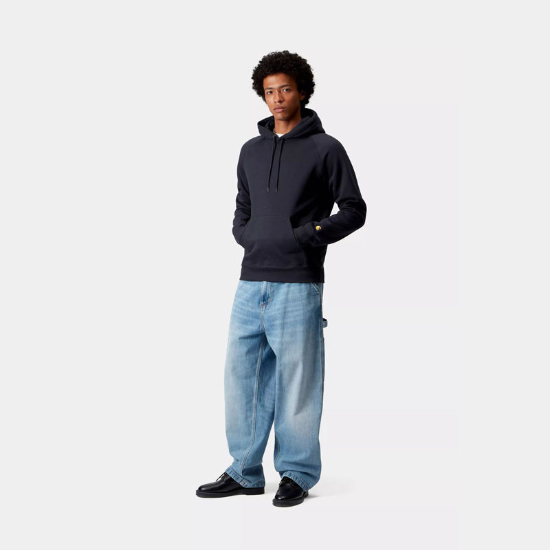 Sudadera Carhartt WIP: Hooded Chase Sweat (Dark Navy Gold)