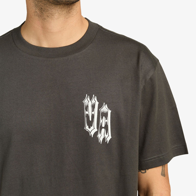 Camiseta RVCA: Double Trouble (Pirate Black)