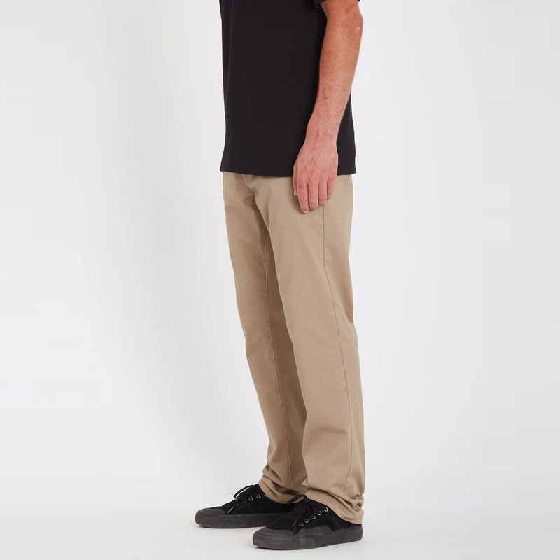Pantalón Volcom: Frickin Modern Stret (Khaki)