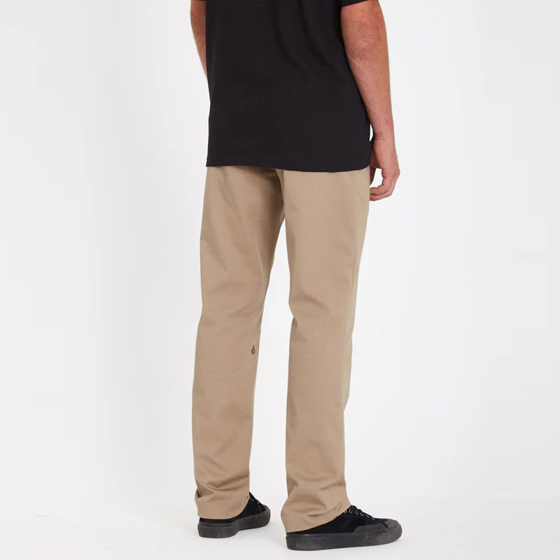 Pantalón Volcom: Frickin Modern Stret (Khaki)