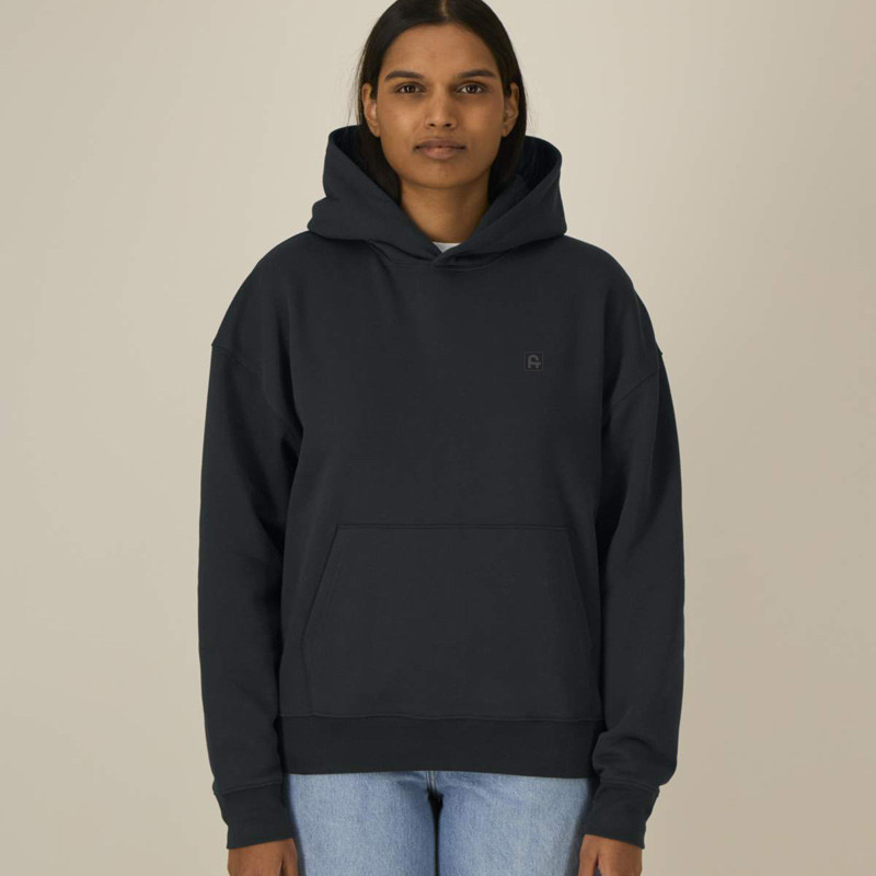 Sudadera Atlas: Roka Boxy Hood (Black)