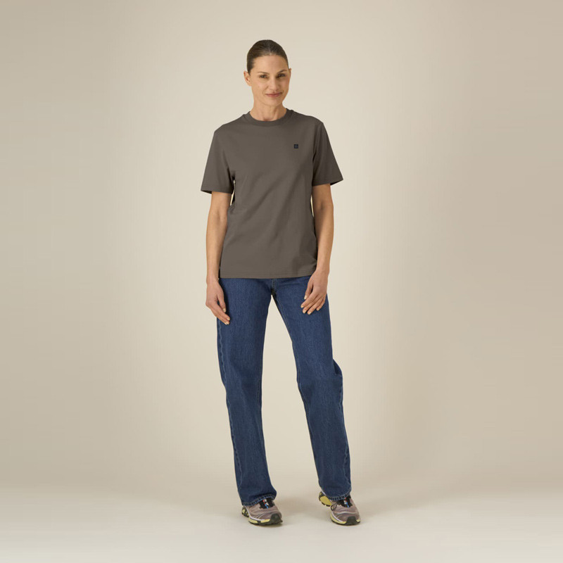 Camiseta Atlas: Roka Tee (Mocha)