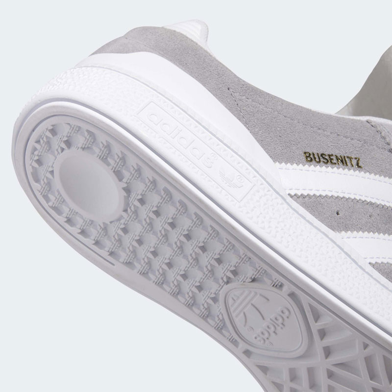 Zapatillas Adidas: Busenitz (Grey Wht)