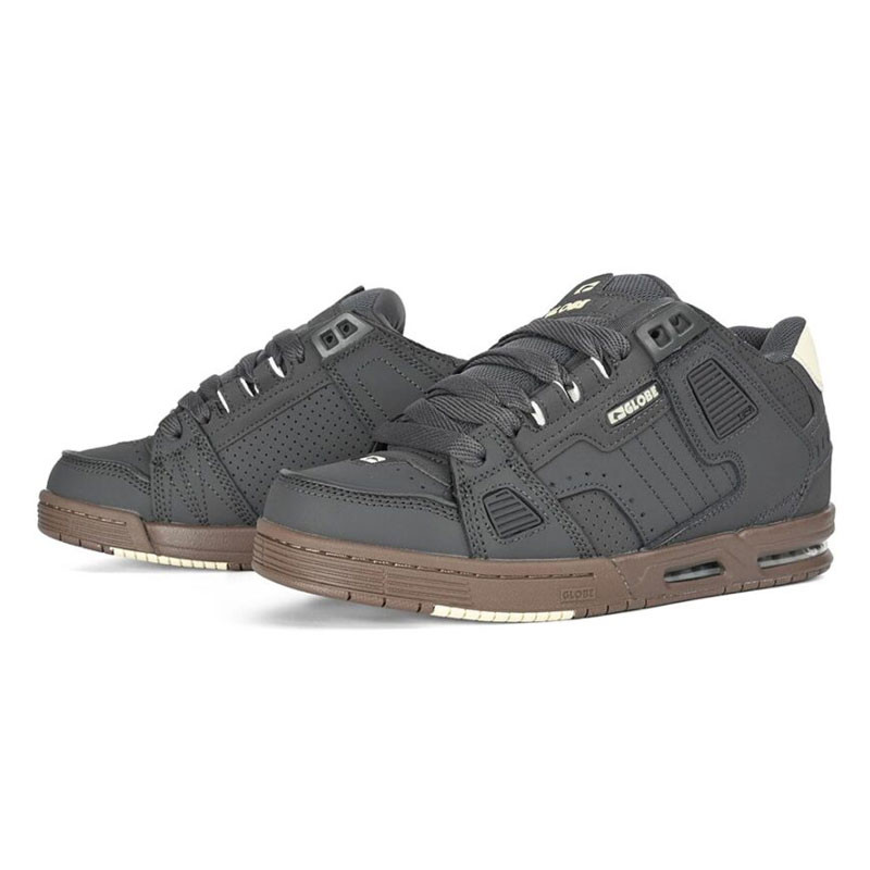 Zapatillas Globe: Sabre (Lead Gum)