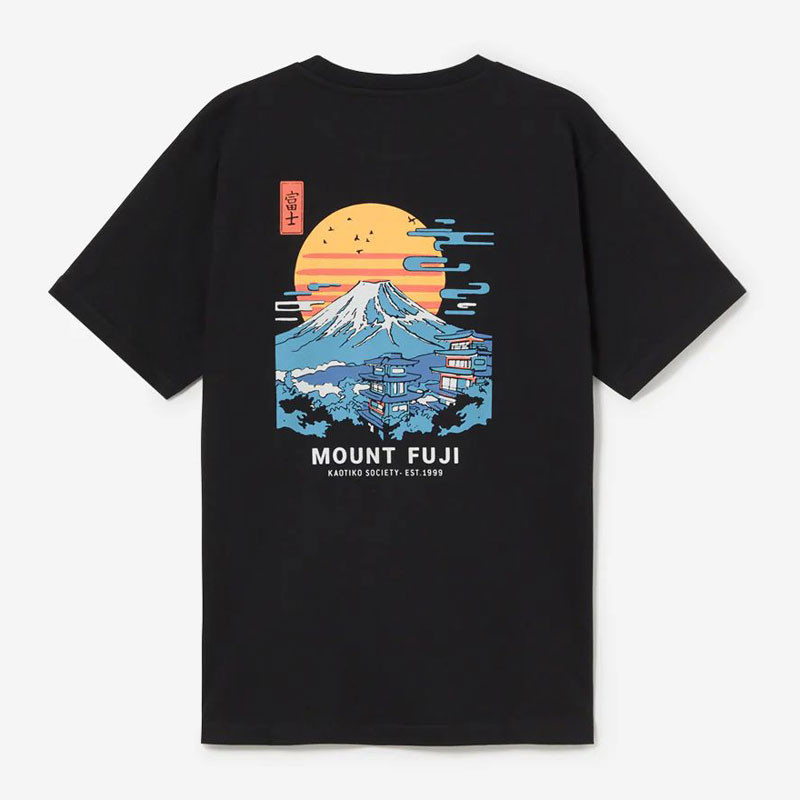 Camiseta Kaotiko: MC Mount Fuji (Navy)