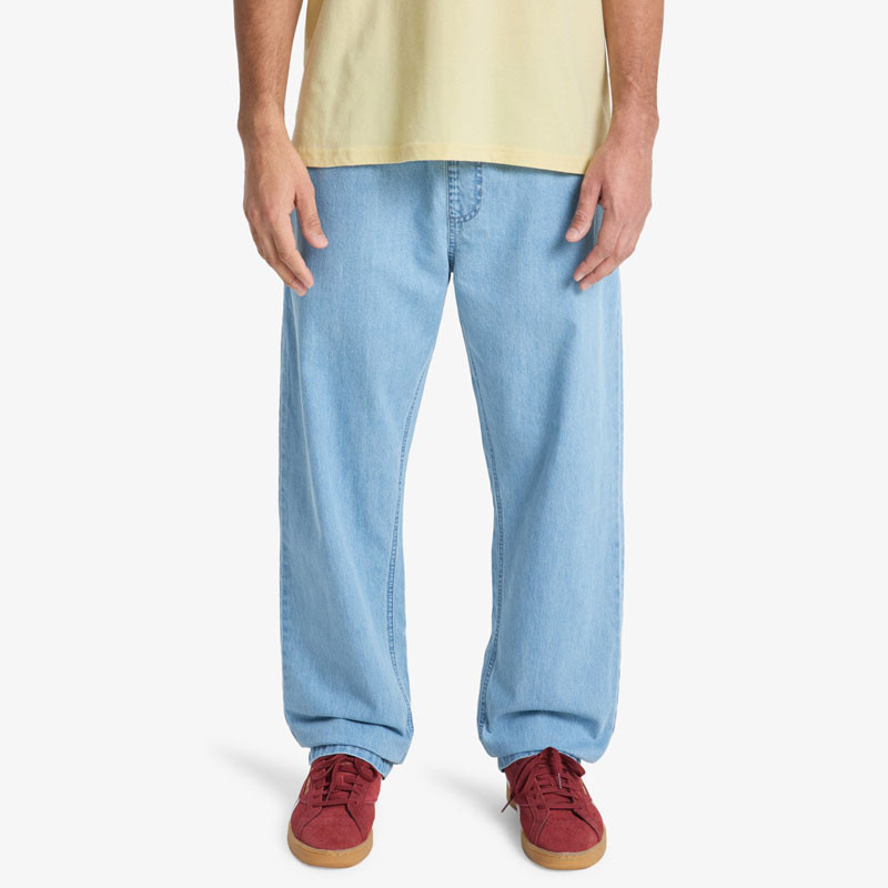 Pantalón Quiksilver: Taxer Regular Denim Pant (2001 Stone Wash)