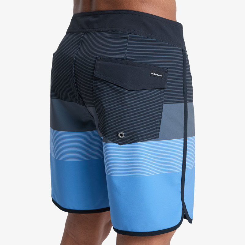 Bañador Quiksilver: Surfsilk Scallop 18 (Black Tijuana)
