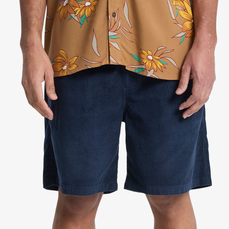 Bermuda Quiksilver: Taxer Cord Ws (Dark Navy)