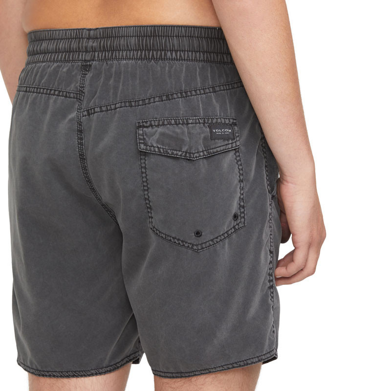 Bañador Volcom: Center Trunk 17 (Black)