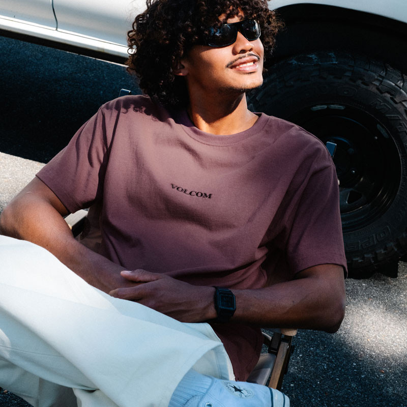 Camiseta Volcom: Volcom Stone Lse Sst (Pistol Punch)