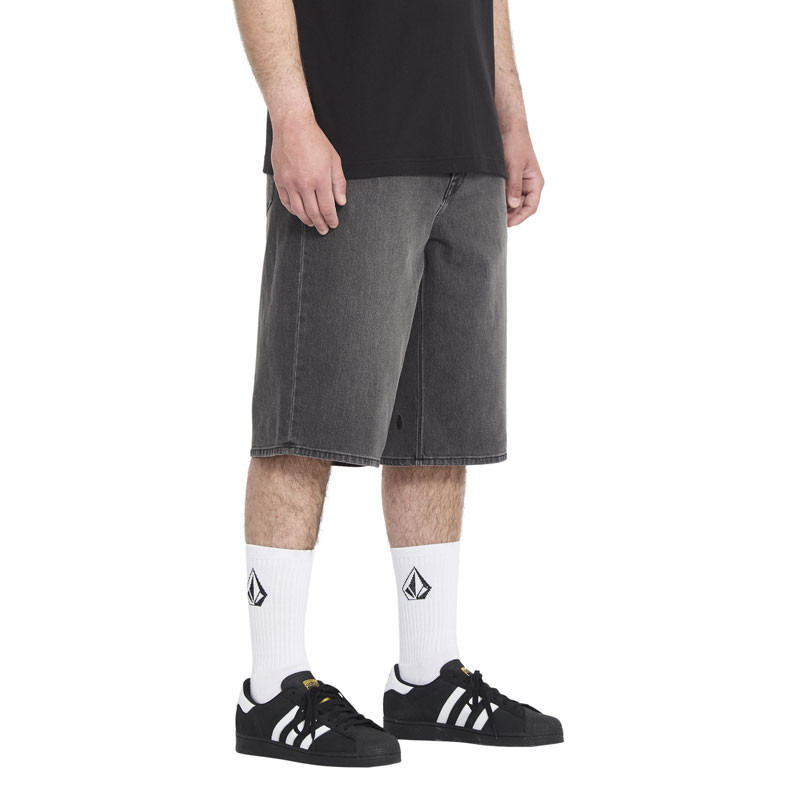 Bermuda Volcom: Chillow Denim Short 24 (Black Grey)