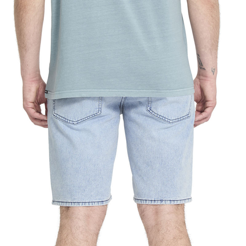 Bermuda Volcom: Solver Denim Short (Worn Light Blue)