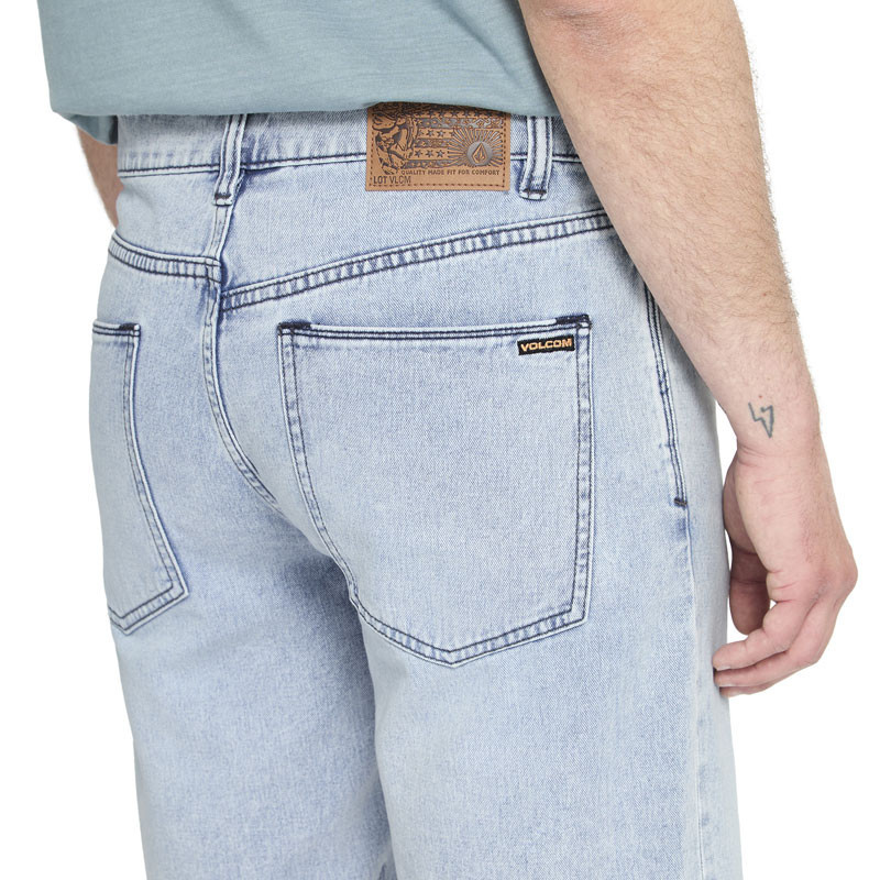 Bermuda Volcom: Solver Denim Short (Worn Light Blue)