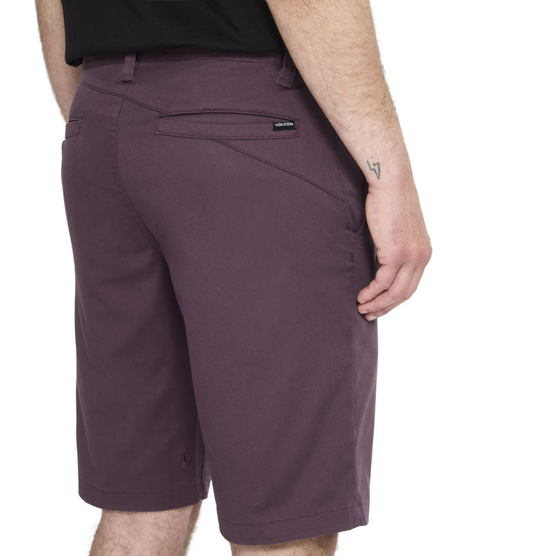 Bermuda Volcom: Frckn Mdn Strch Sht 21 (Pistol Punch)