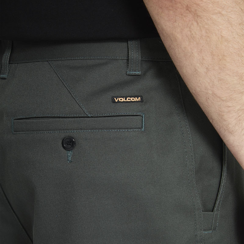 Pantalón Volcom: Billow Pant (Castlerock)