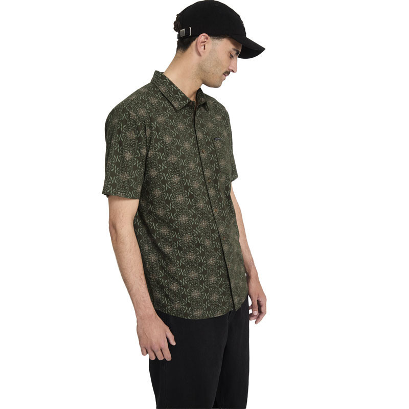 Camisa Volcom: Scaler Stone Woven SS (Squadron Green)