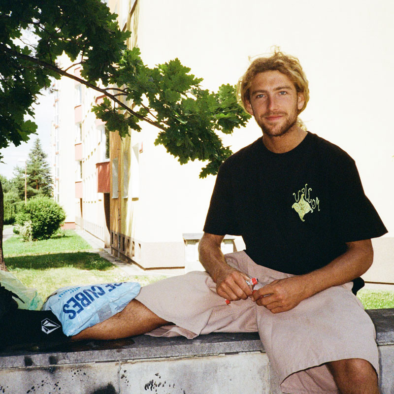 Bermuda Volcom: Chillow Pleat Ew Chino Sht 24 (Lt Khaki)