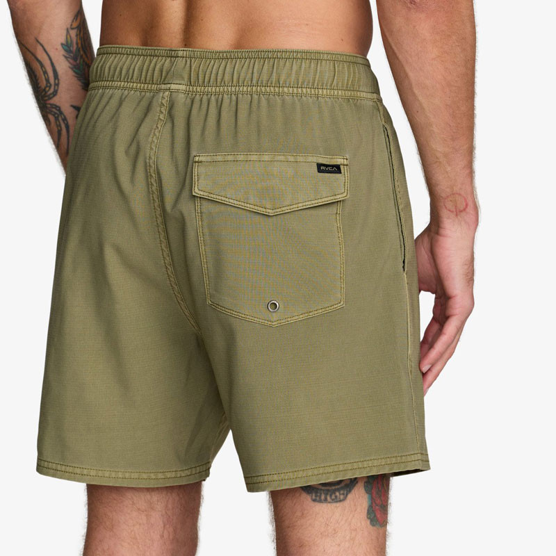 Bañador RVCA: Va Pigment Elastic Short 16 (Martini Oliv)