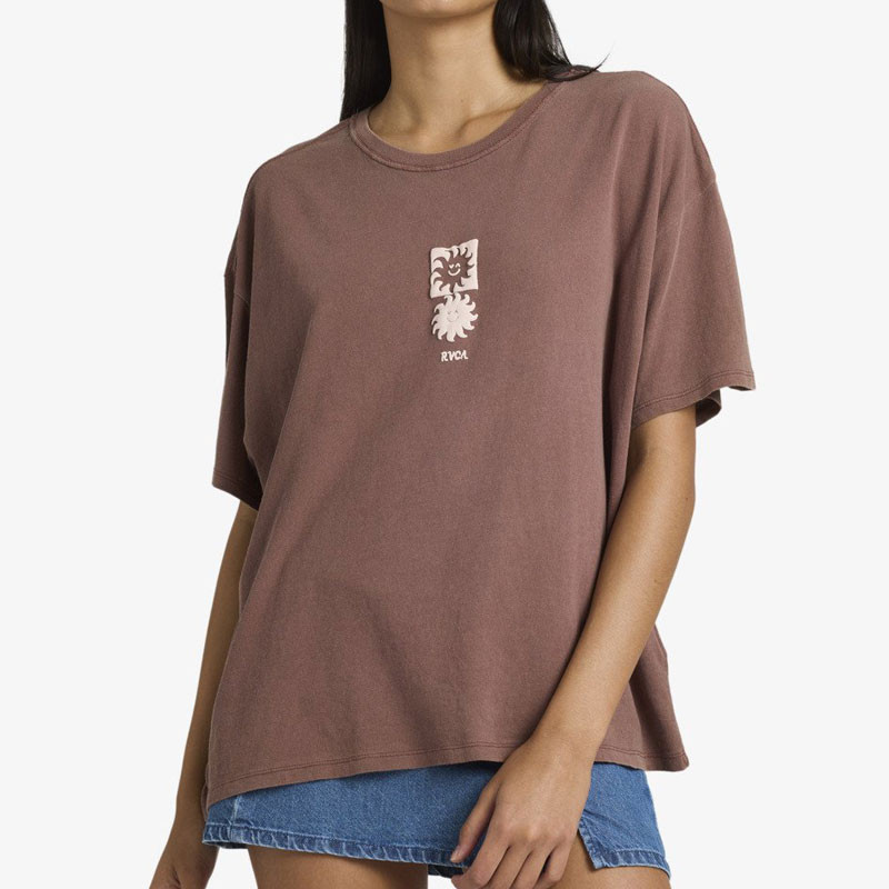 Camiseta RVCA: Move On Bf Tee (Terra Brown)