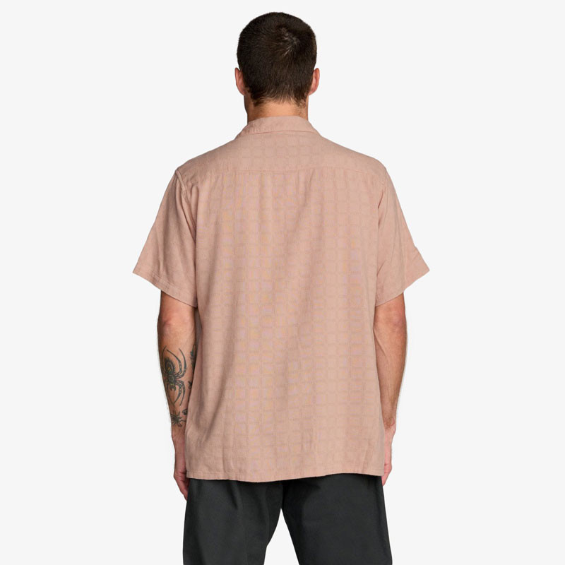 Camisa RVCA: Vacancy SS (Pale Mauve)
