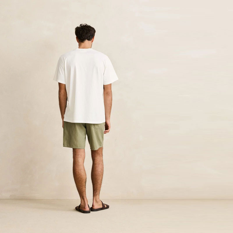 Bermuda Rhythm: Classic Linen Jam (Olive)