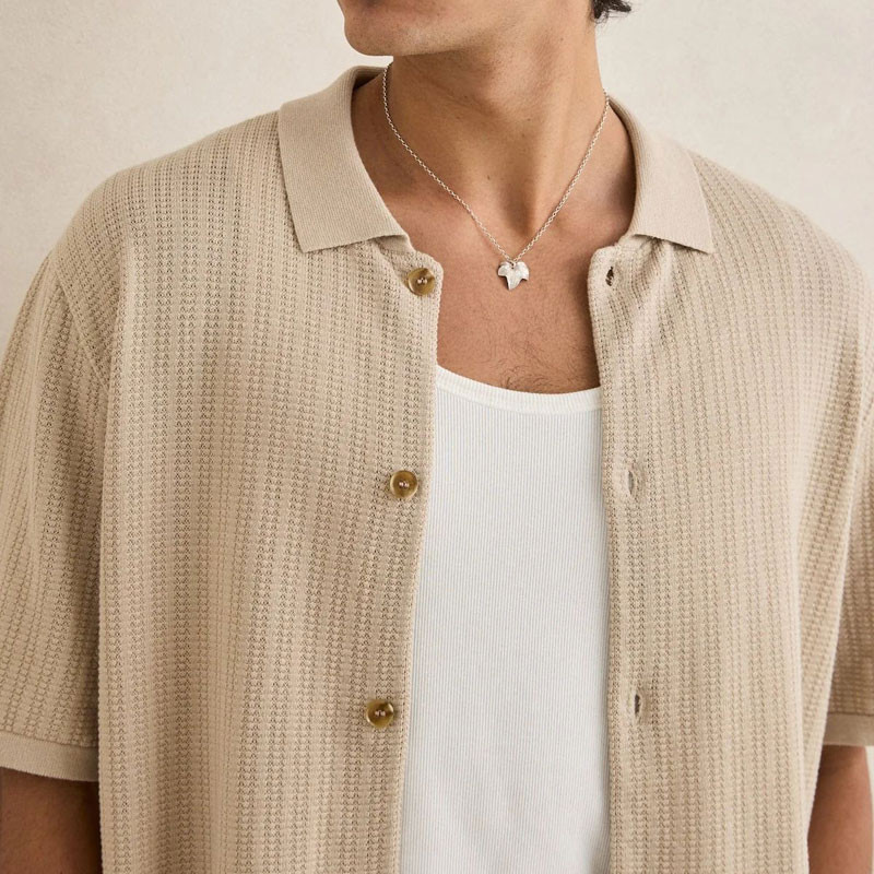 Camisa Rhythm: Textured Knit SS Shirt (Stone)