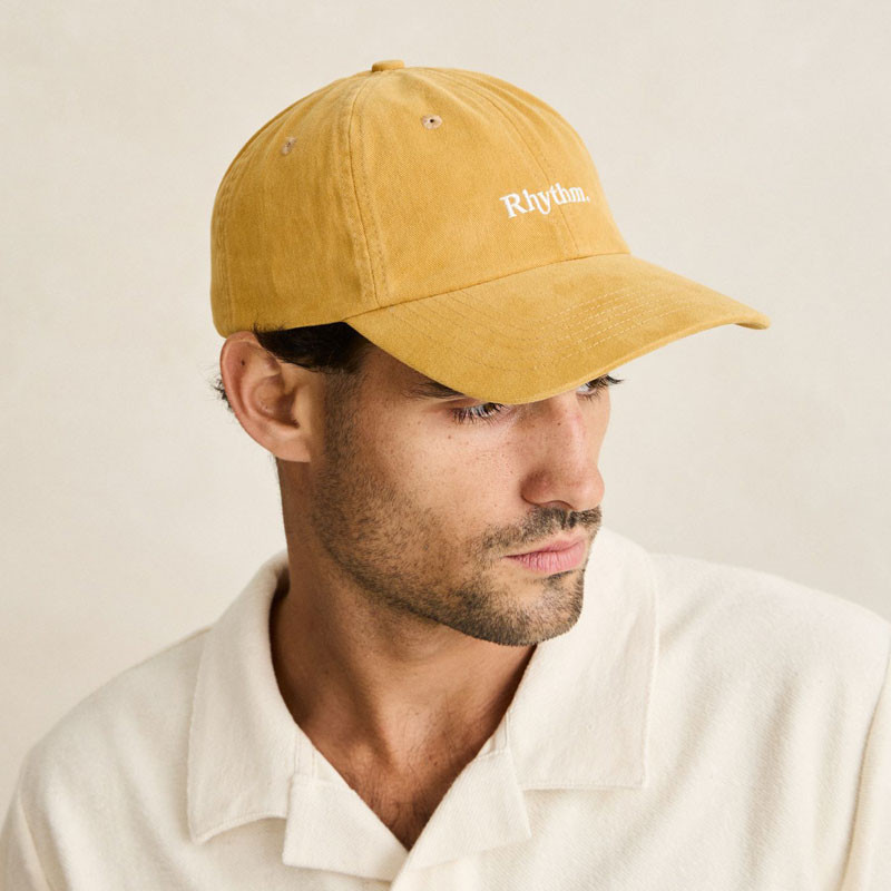 Gorra Rhythm: Essential Brushed Twill Cap (Mustard)